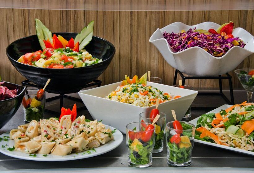 בית מלון כפרי Minos Ambassador   Adults Only