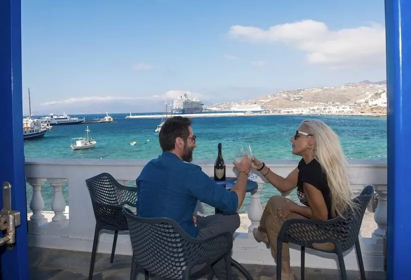 هتل Mykonos Old Harbor Suite