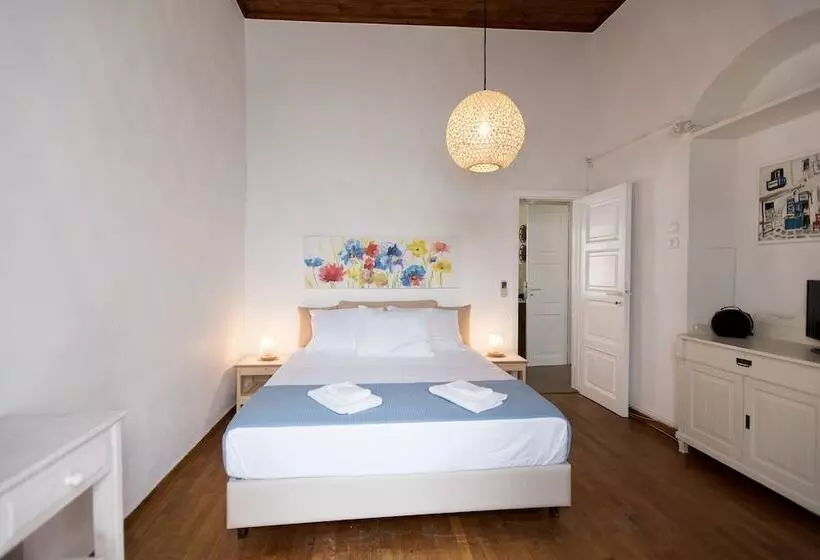 هتل Mykonos Old Harbor Suite