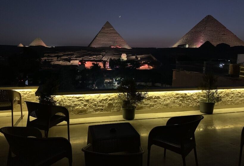 هتل Sahara Pyramids Inn
