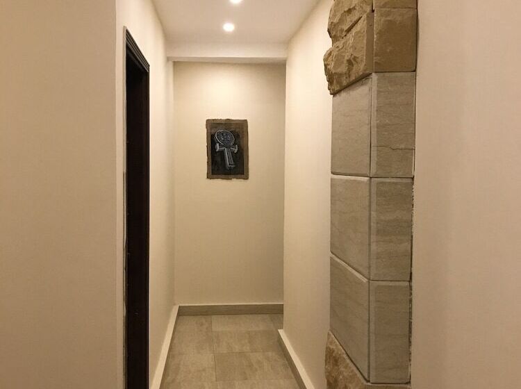 هتل Sahara Pyramids Inn