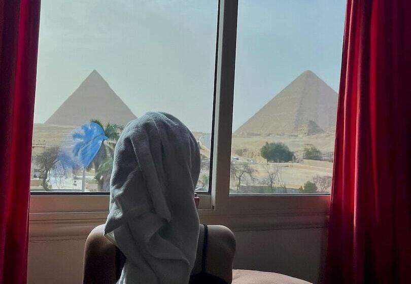 هتل Sahara Pyramids Inn