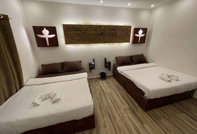 هتل Sahara Pyramids Inn