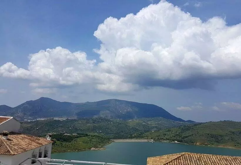 پانسیون Apartamentos Mirador En La Plaza De Zahara