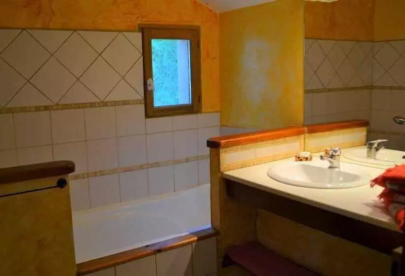 Majatalo Chambres D Hôtes Maison De La Vigne