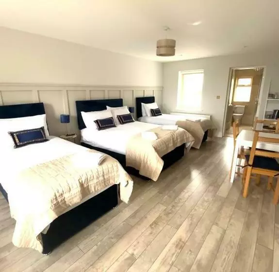 Majatalo Coastal View House