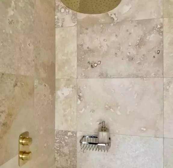 Majatalo Coastal View House