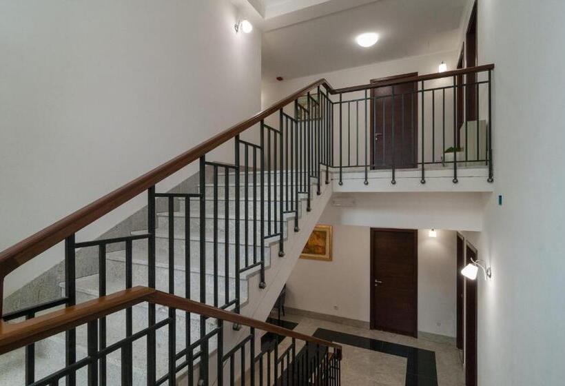 Pensió Luxury Rooms Near The Beach3