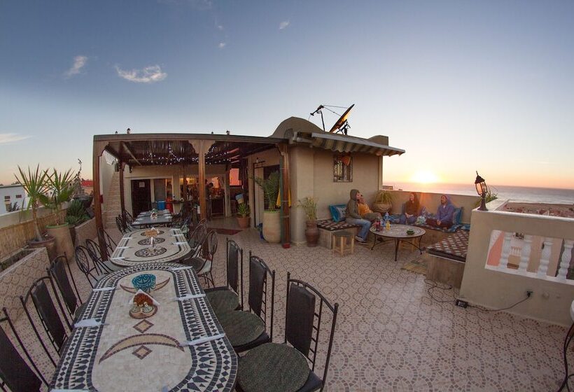 Pension (Hôtel basse catégorie) Surf House Morocco