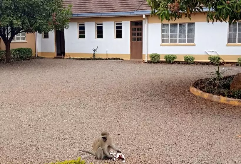 پانسیون Thika Guest House & Conference Centre
