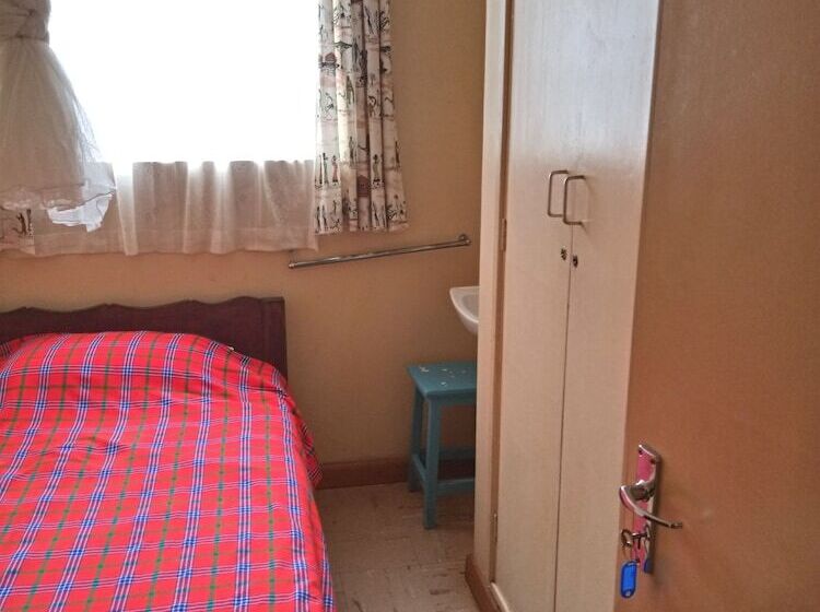 پانسیون Thika Guest House & Conference Centre