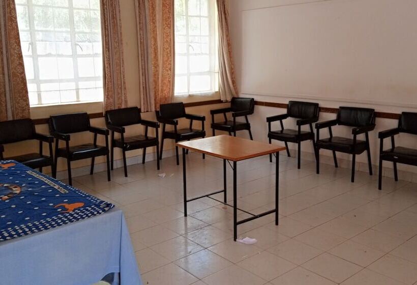 پانسیون Thika Guest House & Conference Centre