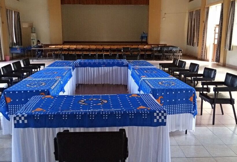 پانسیون Thika Guest House & Conference Centre