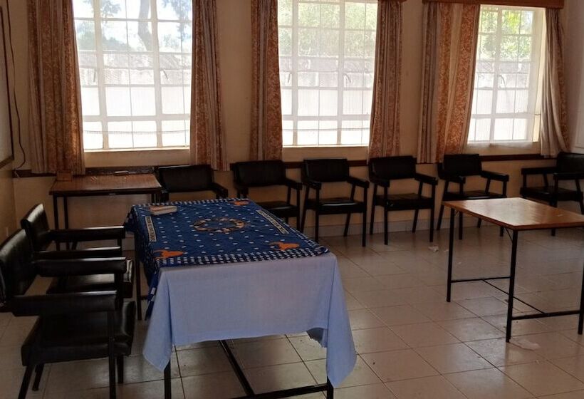 پانسیون Thika Guest House & Conference Centre