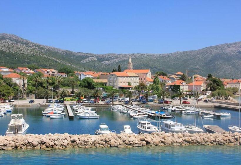 אתר נופש Aminess Bellevue