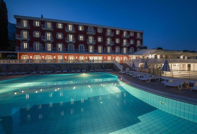 אתר נופש Aminess Bellevue