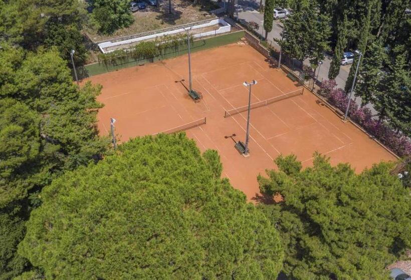 אתר נופש Aminess Bellevue