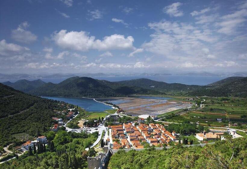 אתר נופש Aminess Bellevue