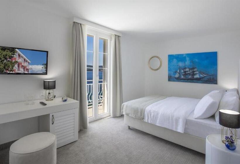 אתר נופש Aminess Bellevue