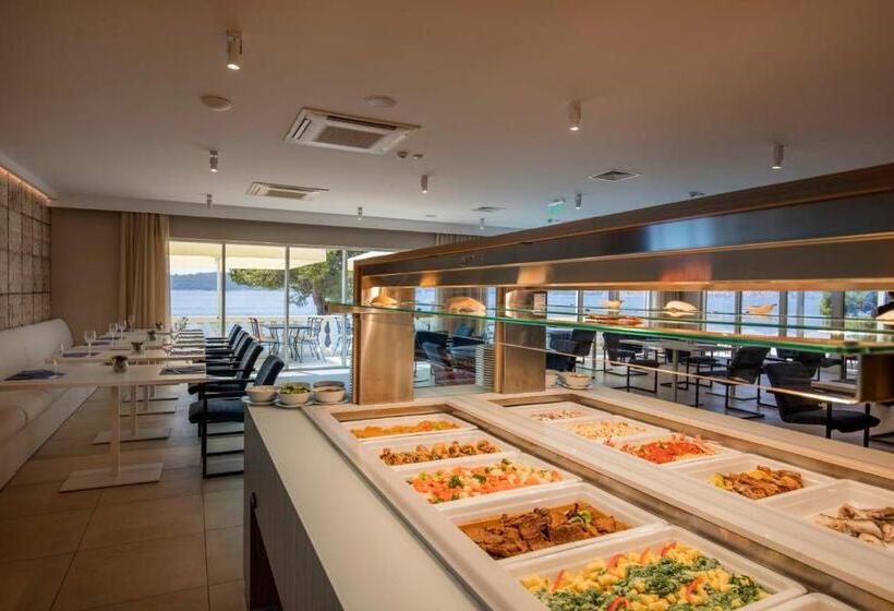 אתר נופש Aminess Bellevue