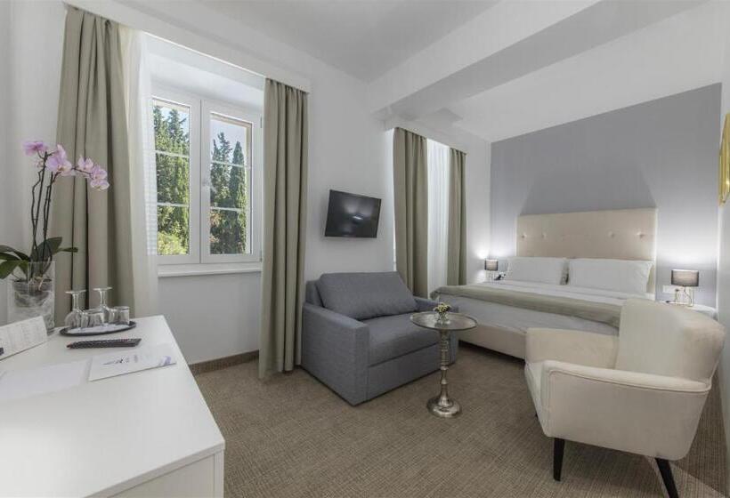 אתר נופש Aminess Bellevue