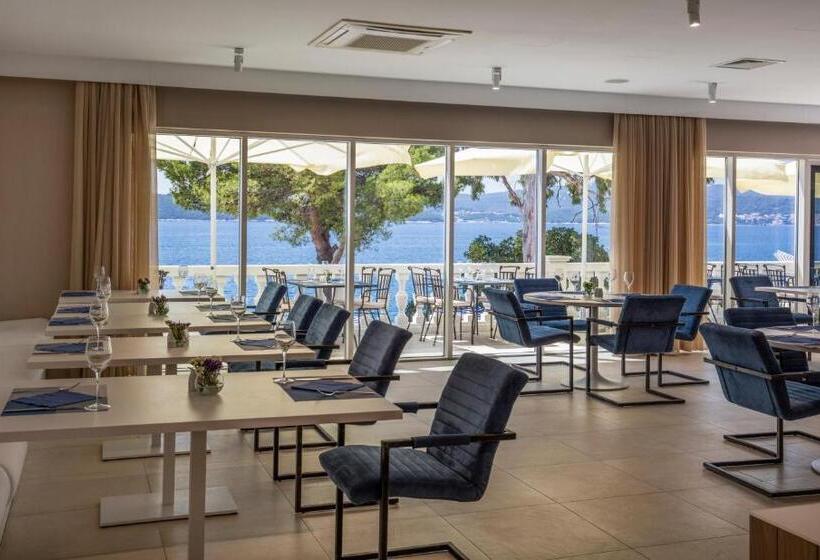 אתר נופש Aminess Bellevue