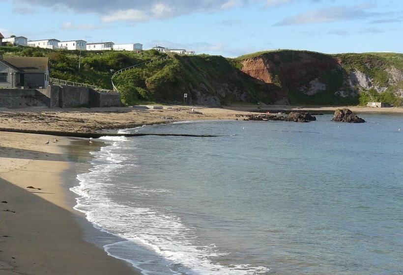 The Home Arms Cottage