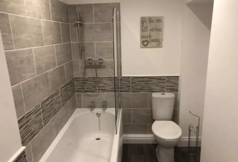 The Home Arms Cottage