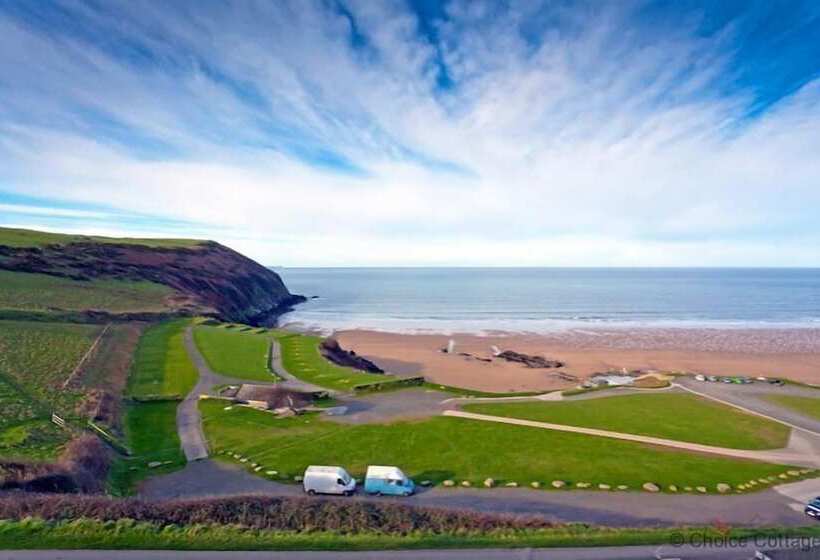 Woolacombe Hibiscus 2 Bedrooms