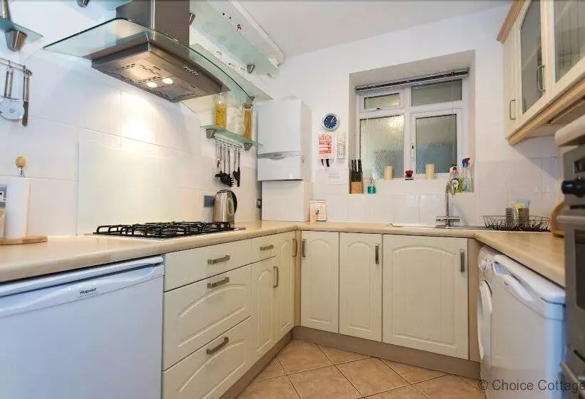 Woolacombe Hibiscus 2 Bedrooms