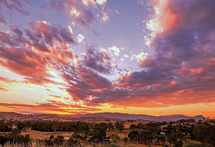 Acheron Valley Country Estate