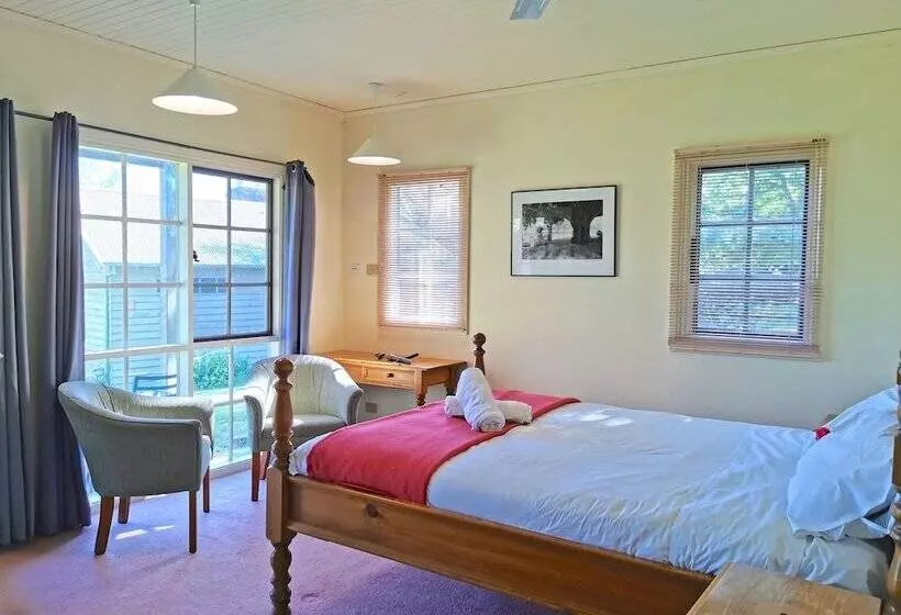 Acheron Valley Country Estate