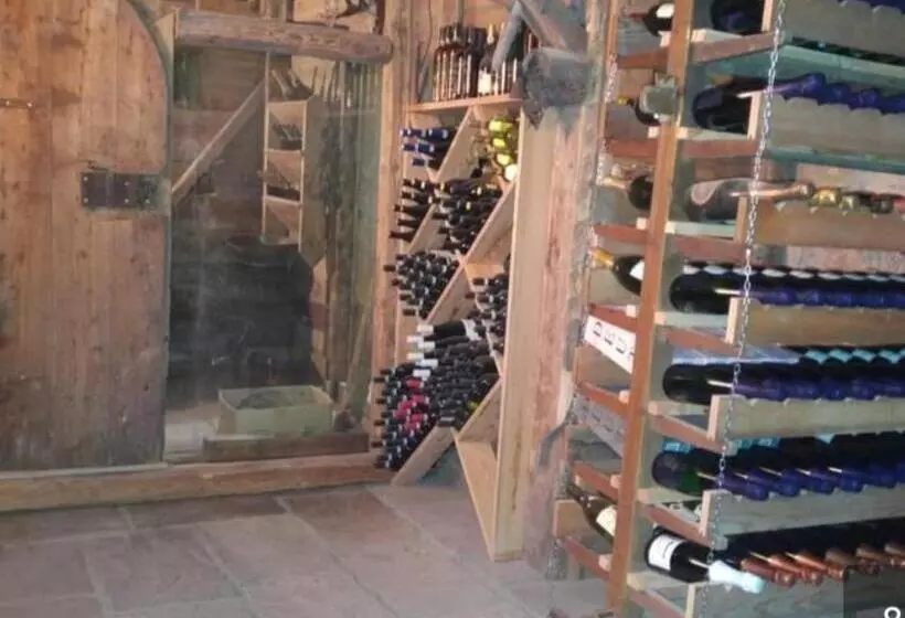 Retkeilymaja Locanda Rondolost