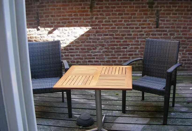 هتل Amosa Liège City Centre Apart Gerardrie 17