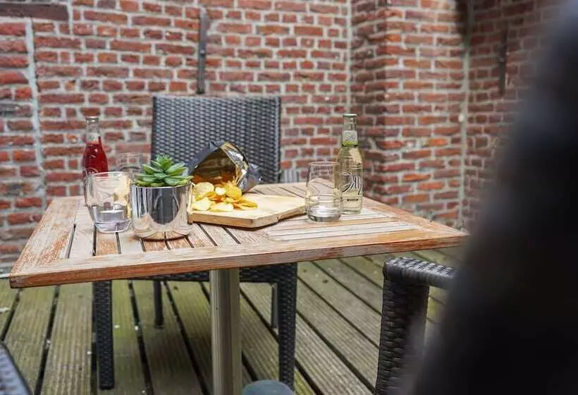 هتل Amosa Liège City Centre Apart Gerardrie 17
