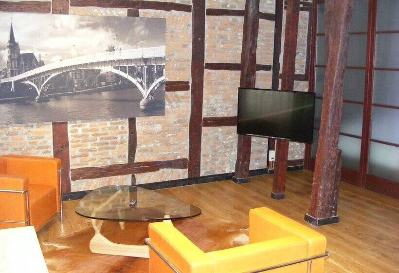 هتل Amosa Liège City Centre Apart Gerardrie 17