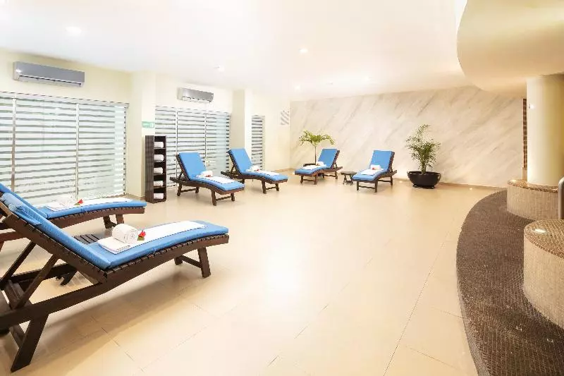 ホテル El Dorado Seaside Palms, Catamarán, Cenote & More Inclusive