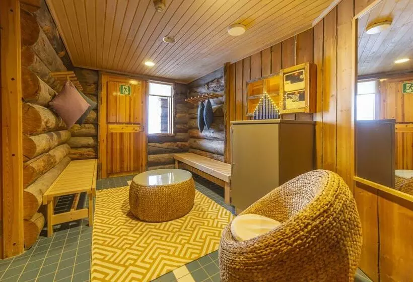 Hotelli Kuukkeli Log Houses Teerenpesä