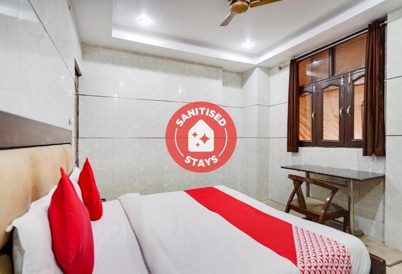 فندق Oyo 75255  Goldy