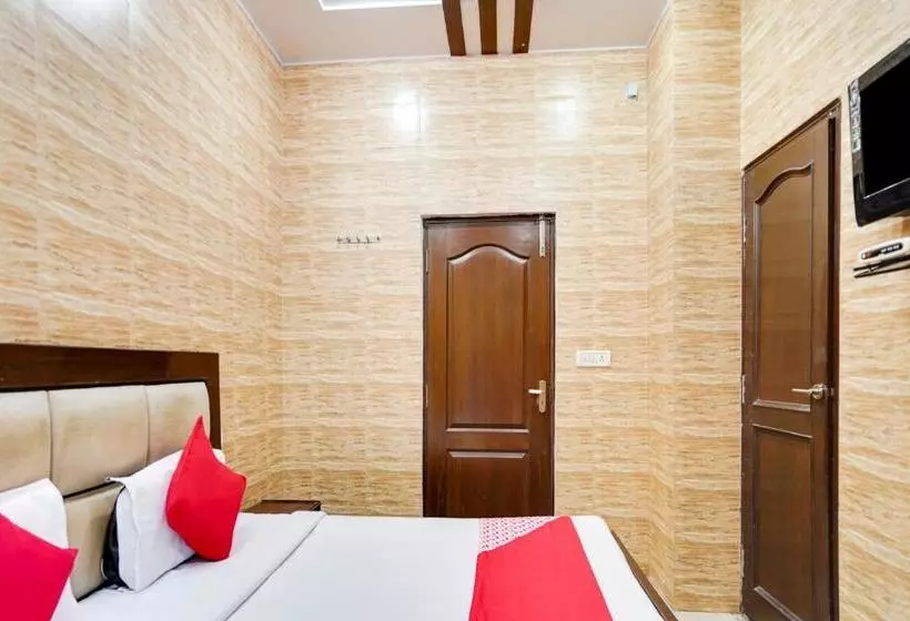 ホテル Oyo 75255  Goldy