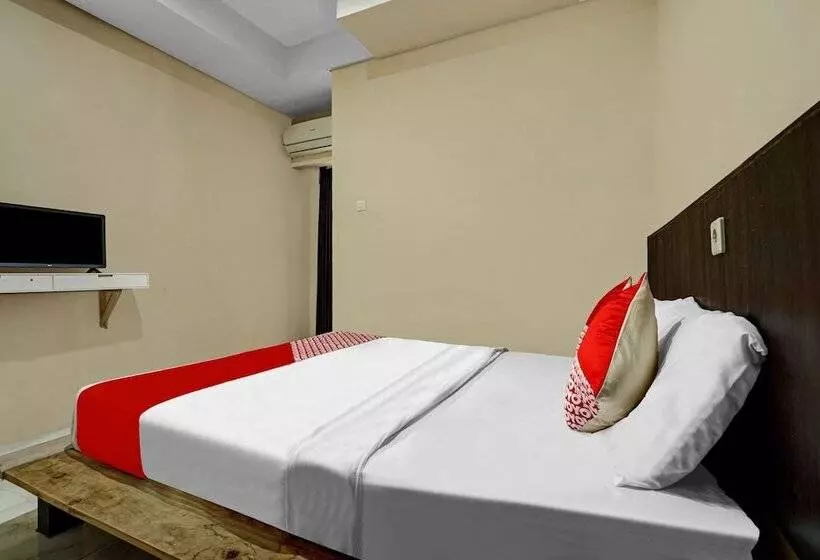 Hotelli Oyo 90081 Pondok Sabaraya 2 Syariah