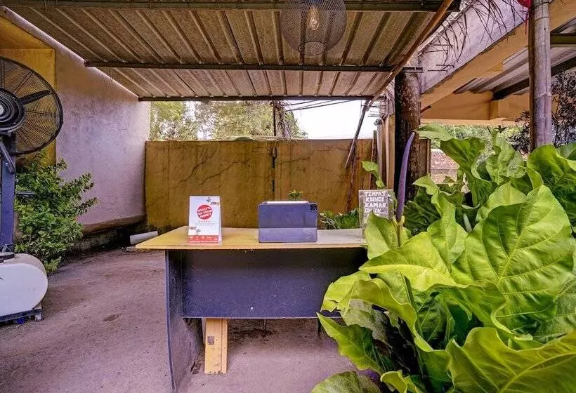 Hotelli Oyo 90081 Pondok Sabaraya 2 Syariah