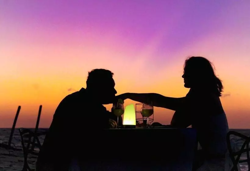 هتل Sabba Beach Suite , Fodhdhoo   Maldives