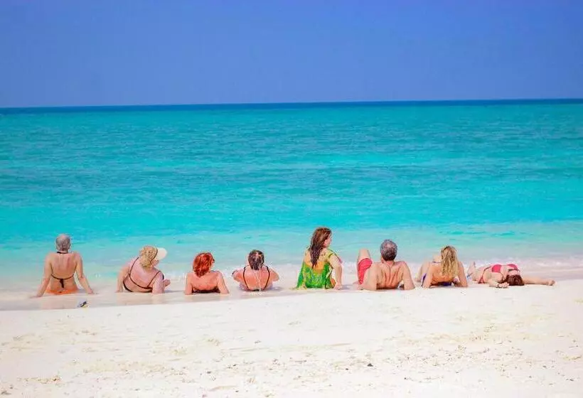 هتل Sabba Beach Suite , Fodhdhoo   Maldives