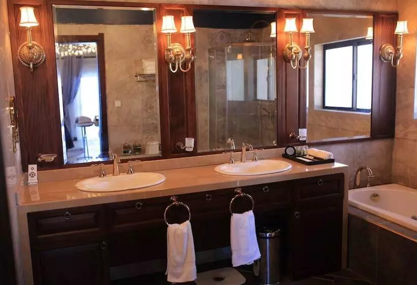 هتل Sea Fun Villa