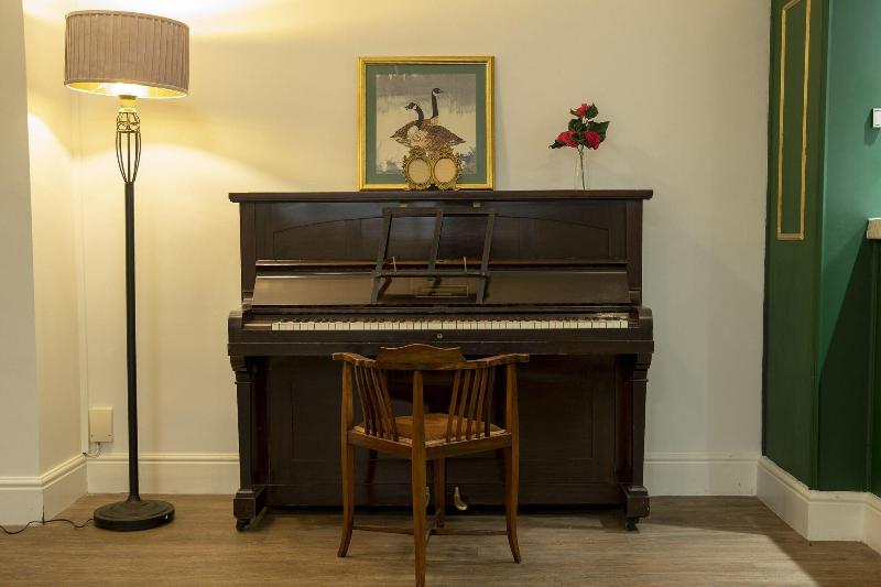 هتل The Maycliffe