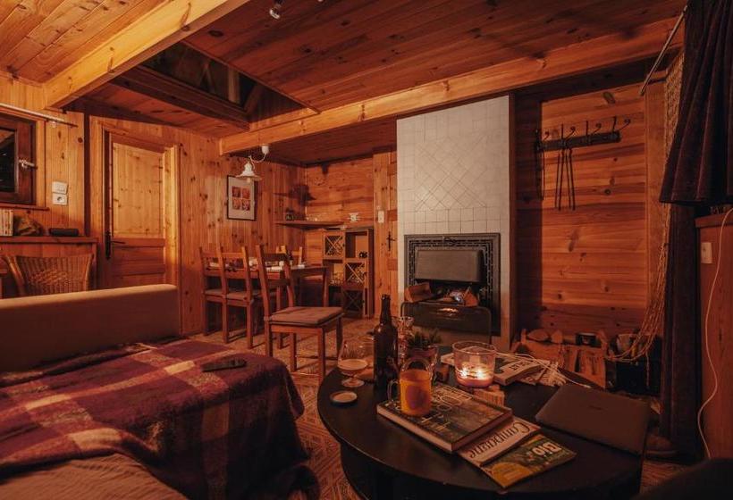 بنسيون Ecolodge Le Grand Nichet