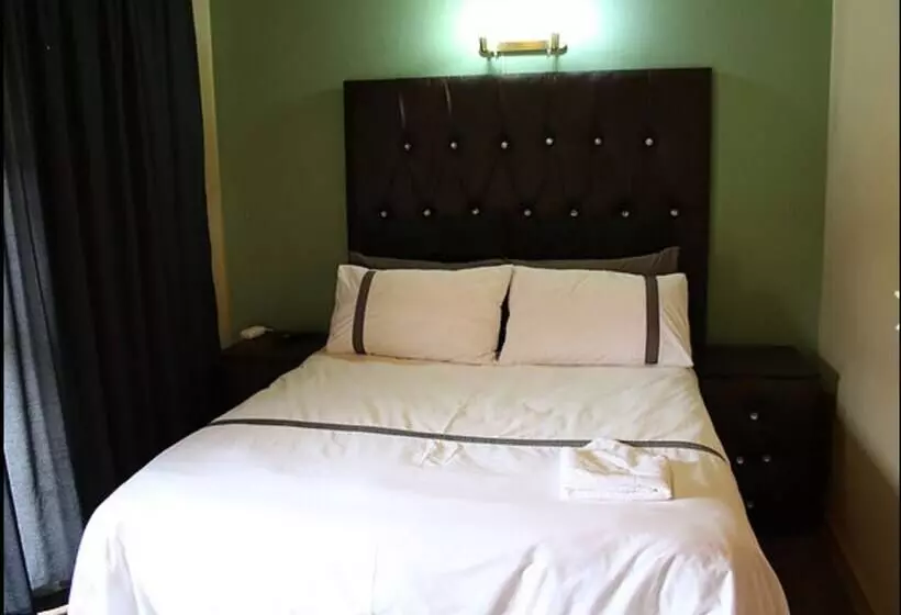 ペンション Nmb Guest House