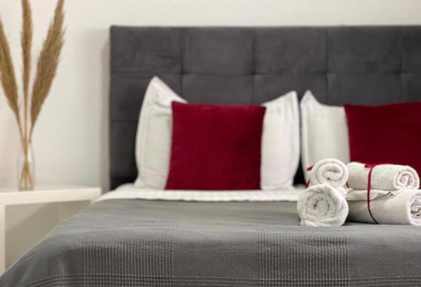 Central Studio Apartments