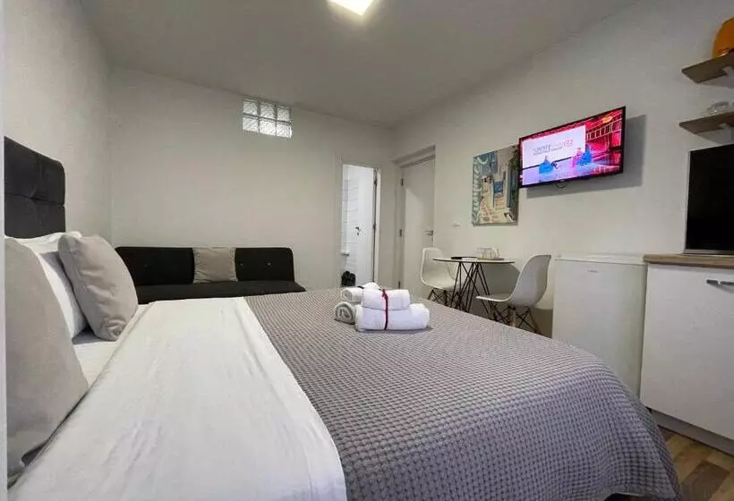 Central Studio Apartments